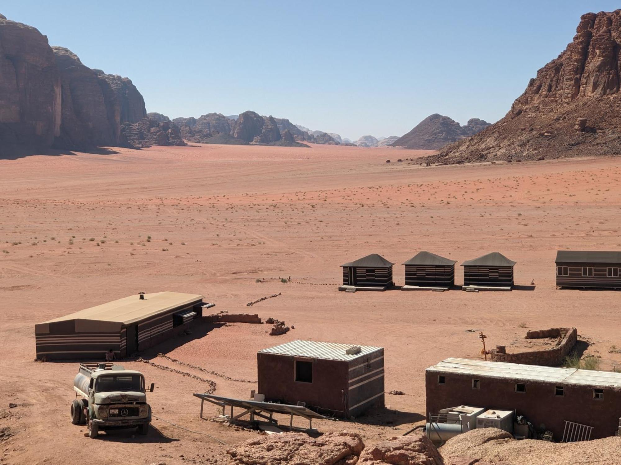 Wadi Rum Camp & Jeep Tour Exterior photo
